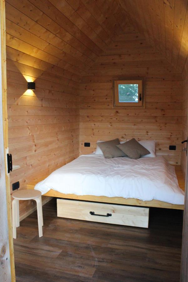 Hiska-Glamping Hotel Ajdovščina Buitenkant foto