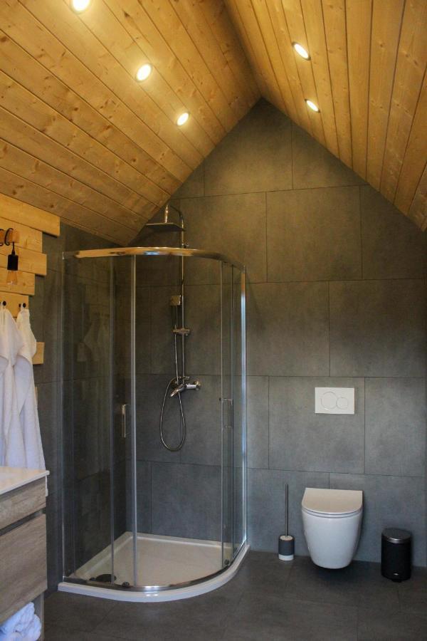 Hiska-Glamping Hotel Ajdovščina Buitenkant foto