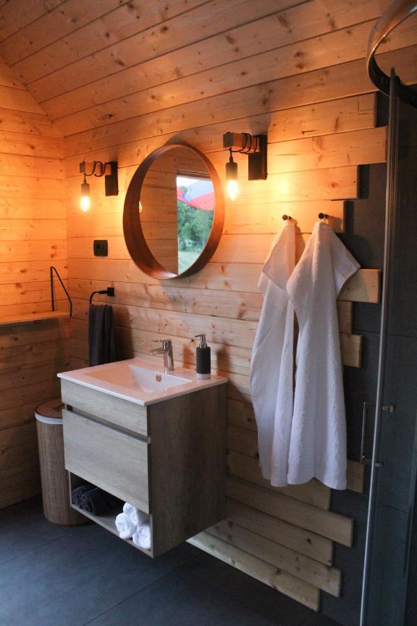 Hiska-Glamping Hotel Ajdovščina Buitenkant foto