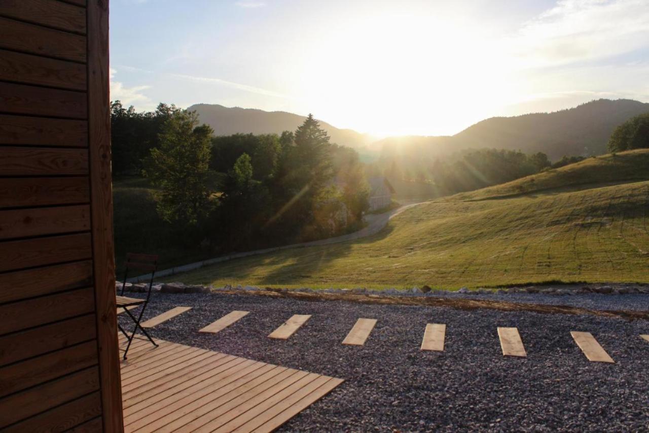Hiska-Glamping Hotel Ajdovščina Buitenkant foto
