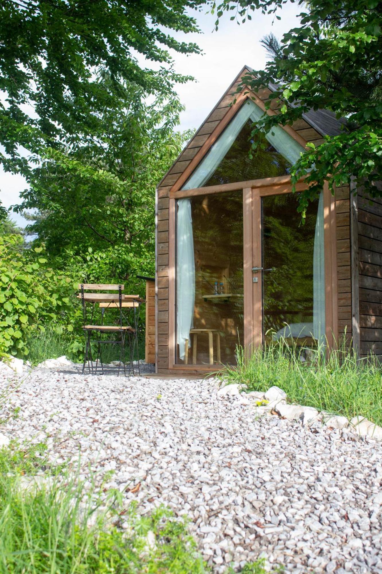 Hiska-Glamping Hotel Ajdovščina Buitenkant foto